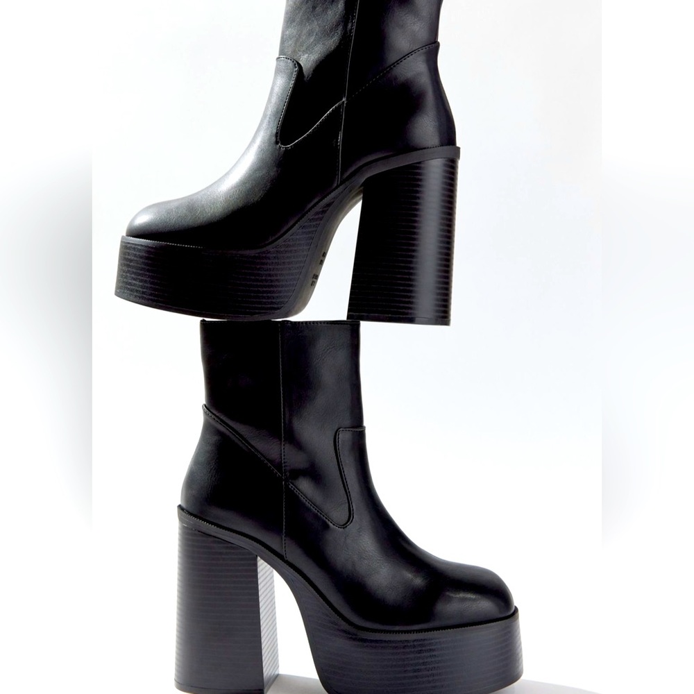 Urban Outfitters Platform Boots